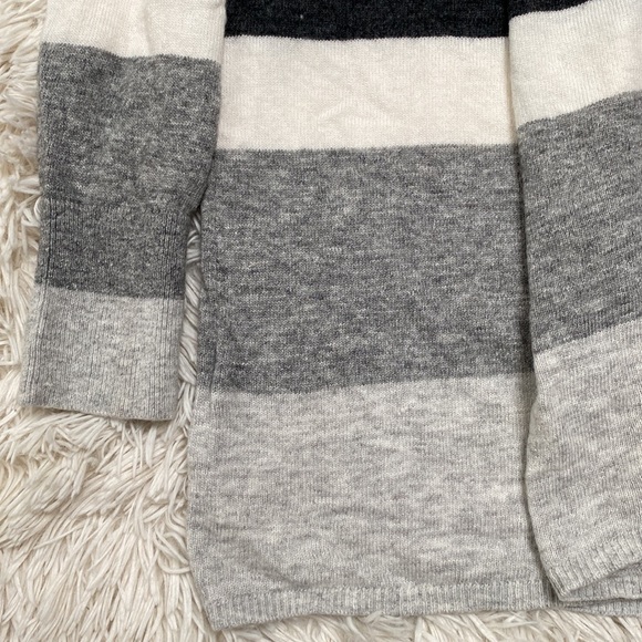 Loft Drape Open Cardigan 💗 Gray & White - Picture 9 of 13